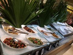 -海口绿发希尔顿酒店-田园汇自助餐·三文鱼·海鲜