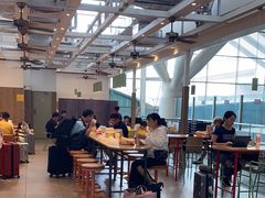 -麦当劳(深圳北站B2检票口楼上)