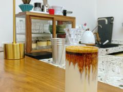 -Line 咖啡(石厦花园店)