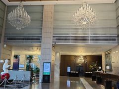 -上海虹桥西郊假日酒店