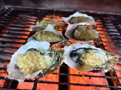 -蚝哥花姐湛江烤生蚝(美丽湾市场店)