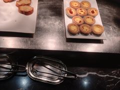 -广州万富希尔顿酒店·感趣自助餐厅·金秋蟹宴生蚝海鲜刺身