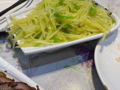 青椒土豆丝-傅记酱肉