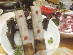 -一斗火锅·招财羊毛肚(北温泉九号店)