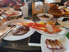 -舜耕山庄四时万和自助餐厅