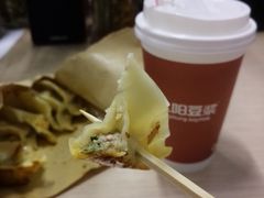 -肥叔锅贴(上沙路店)