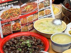 -佬缸炮江湖川菜(玉林店)