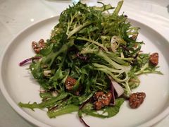 核桃凉拌菜-得尔乐大酒店(南塘店)