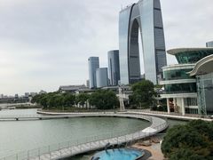 -苏州金鸡湖中茵皇冠假日酒店