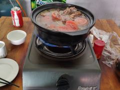 -钰洁腊排骨火锅