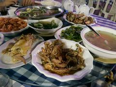 -钱大妈海鲜饭店(保利林语店)