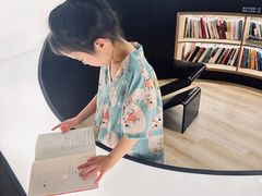 -涨巢·潮玩水疗局