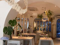 -春树下·树屋花房西餐厅(罍街AS1980店)