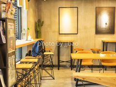 用餐区-WIZARD COFFEE咖啡巫师