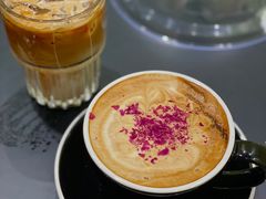 -藏猫猫咖啡主题馆(中央大道店)