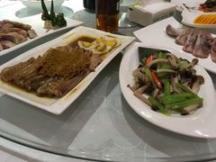 -龙船人海鲜城(长治路店)