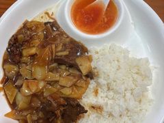 咖喱牛腩盖浇饭-老高面馆(洋泮路店)