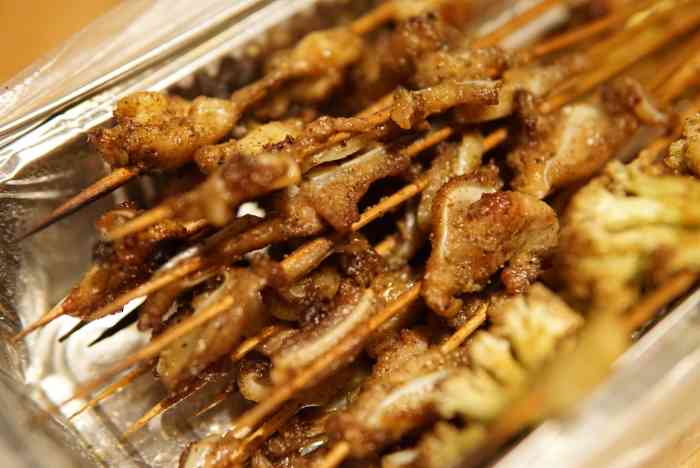 阿亮烧烤-"大晚上的想吃宵夜,点了个烧烤,之前没在吴.