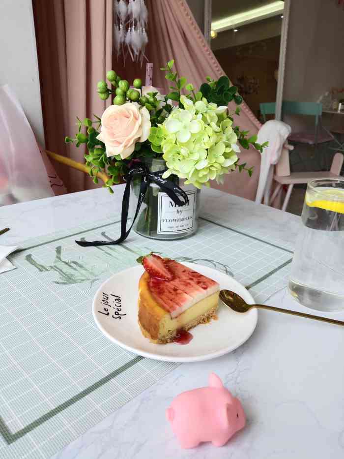 白日梦a pipe dream下午茶-"位于观音桥红鼎国际c座13-11的白日梦.