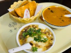 -方中山胡辣汤(顺河路店)