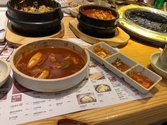 -喜来稀肉(北外滩白玉兰广场店)