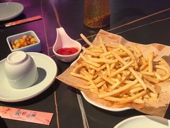 -粉墨特色菜·烧烤音乐酒馆