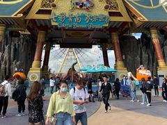 -七彩云南欢乐世界