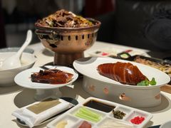 -四季民福烤鸭店(外滩外白渡桥店)