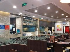 大堂-康师傅私房牛肉面(北京南站店)