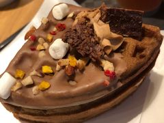 -星巴克(汾阳路店)