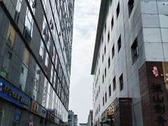 -星湖街(地铁站)