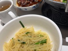 -味上湘菜馆(河马店)