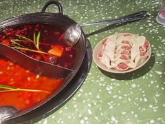 -五里关火锅(上海鑫耀·光环Live店)