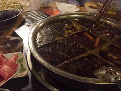 -邓莽子老火锅(中兴路总店)