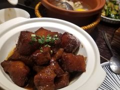 红烧肉-小菜园新徽菜(扬州华润万象汇店)