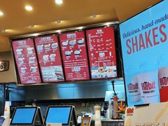 -The Habit Burger Grill 哈比特汉堡(爱琴海店)