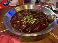 -红牌美蛙鱼头火锅(万辉国际广场店)