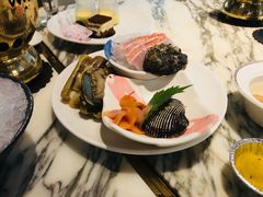 -雍和会海鲜姿造自助(湖东路店)