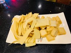 -宽板凳老灶火锅(南礼士路店)