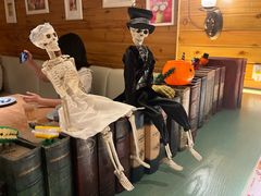 -Lia Cafe Bar Restaurant松山咖啡屋
