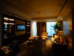 -广州富力丽思卡尔顿酒店