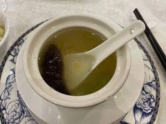 -梅龙镇酒家(南京西路总店)