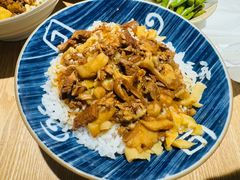 -红猪卤肉饭(大西洋美食城店)