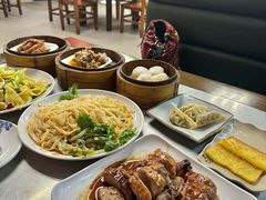 -翠微茶楼饭店(前山店)