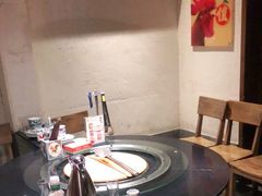 包厢-挂旗柴锅鸡(蚌山区嘉年华店)