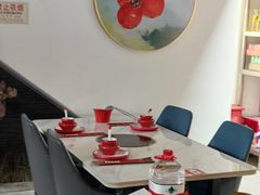 -毛辣果·贵州红酸汤牛肉火锅(西单店)
