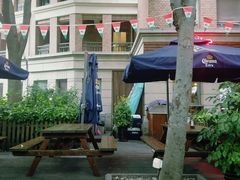 -Pistolera Mexican Cantina女枪手墨西哥餐厅(碧云路店)