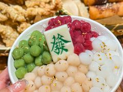 -钢管厂五区小郡肝串串香火锅(人民广场店)