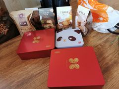 -奇华饼家(香港国际机场T1店)