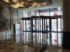 -锦龙国际酒店(天津奥体中心华苑地铁站店)